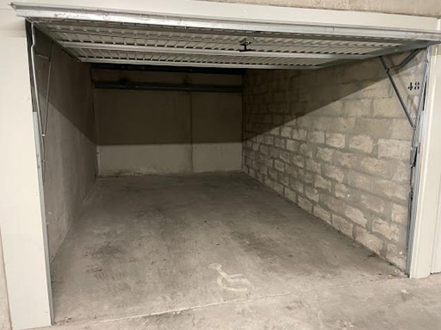 Garage location à Aix-en-Provence, Aix-en-provence
