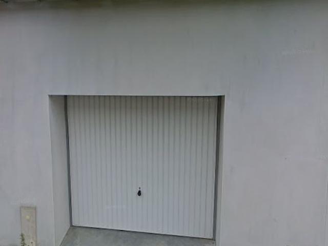 Garage location à Derrière les Treuils, Angoulins