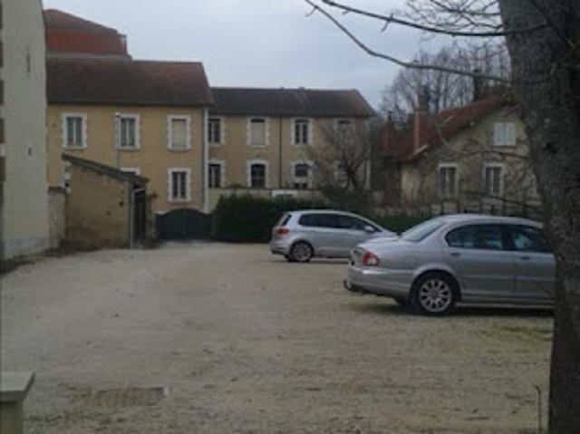 Garage location à Auxerre