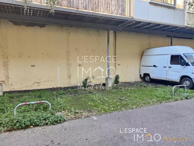 Garage location à Apt, Cavaillon