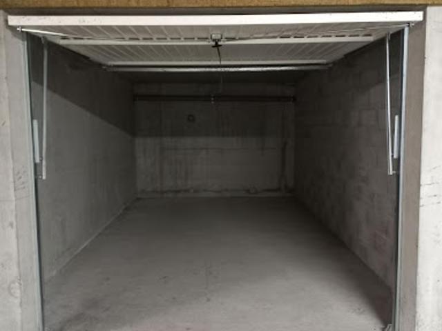 Garage location à Grenoble, Chapareillan