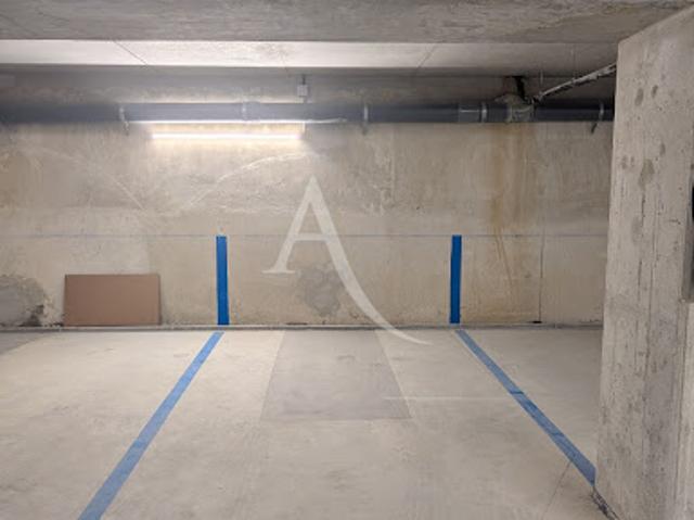 Garage location à Castermant, Chelles