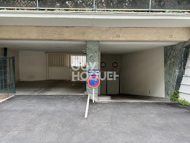 Garage location à Bobigny, Les Lilas