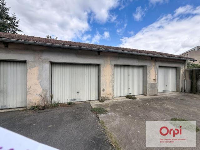 Garage location à Montluçon, Allier