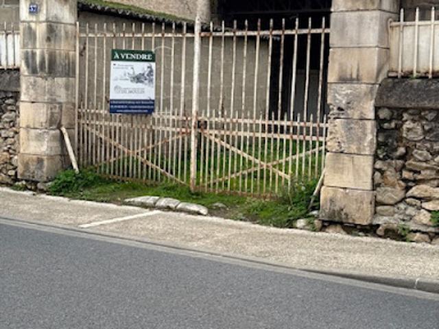 Garage location à Montmorillon