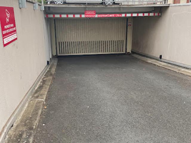 Garage location à Orléans