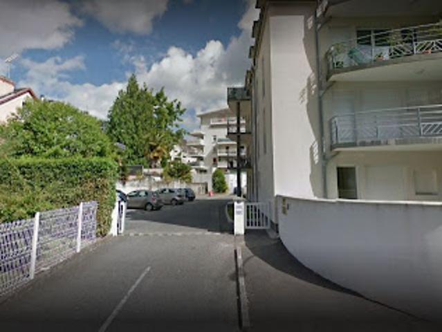 Garage location à Pau