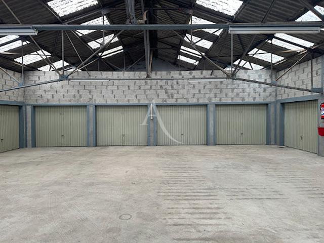 Garage location à Vannes, Bretagne
