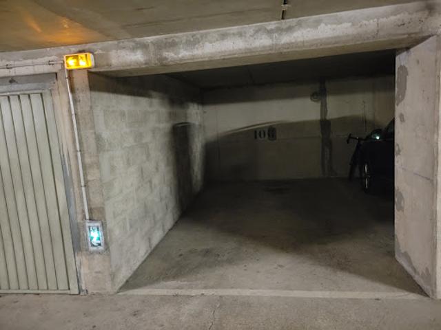 Garage location à Versailles, Viroflay