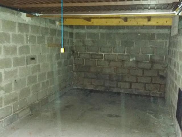 Garage location à Corbeil-Essonnes, Essonne