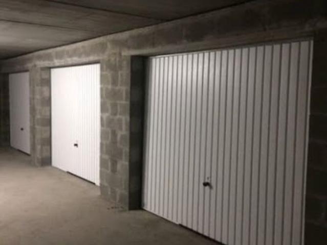 Garage location à Dax