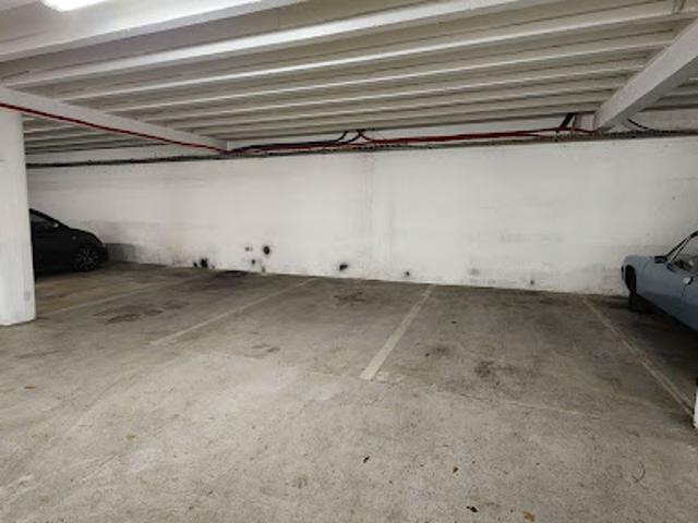 Garage location à Mantes-la-Jolie, Mantes-la-ville