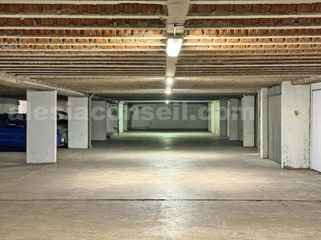 Garage location à Paris, Île-de-France