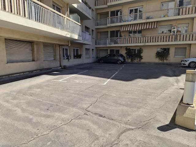 Garage location à Nice