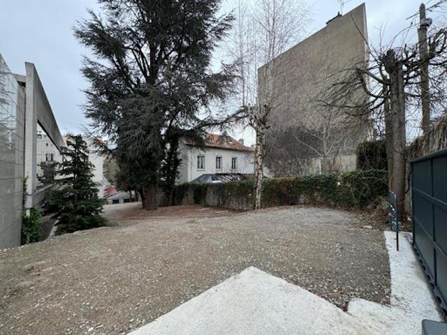 Garage location à Saint-Étienne, Saint-etienne