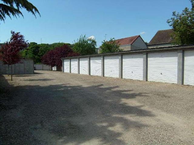 Garage location à Sens