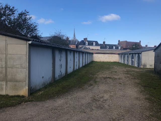 Garage location à Évreux, Evreux