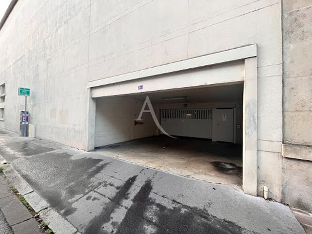 Garage location à Reims