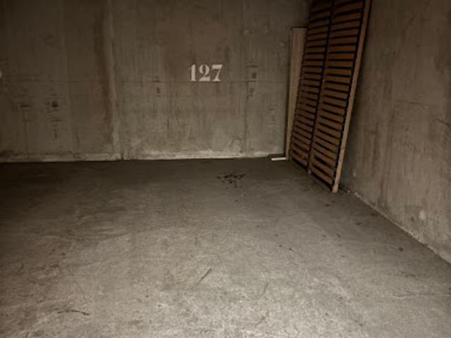 Garage location à Saint-Julien-en-Genevois, Ville-la-grand