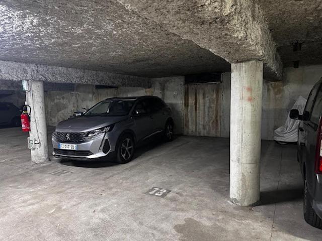 Garage location à Bordeaux, Port de la Lune, Bordeaux