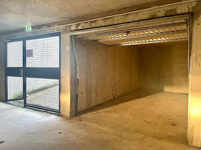 Garage location à Gex, Divonne-les-bains