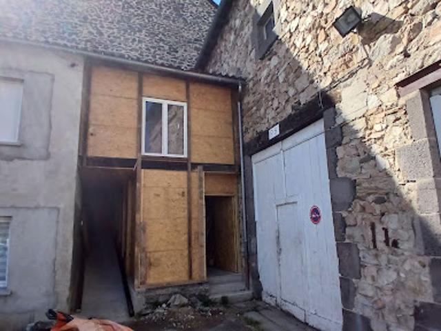 Garage location à Saint-Flour, Saint-flour