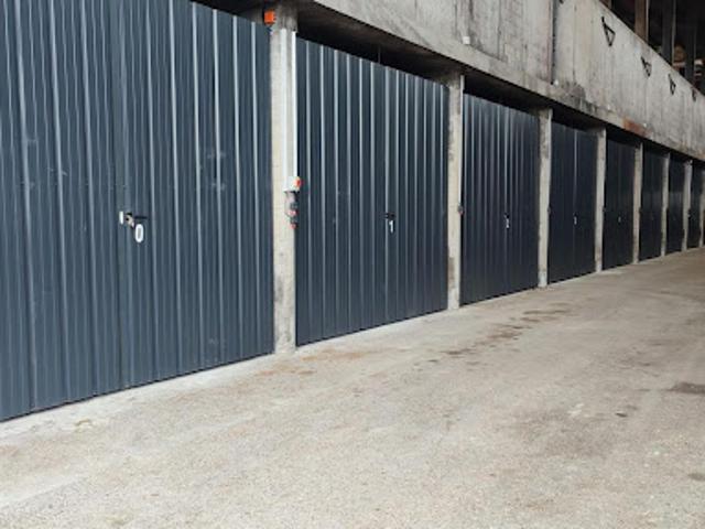 Garage location à Annecy, Massingy