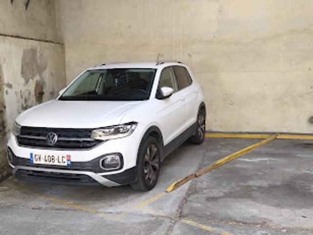 Garage location à Béziers