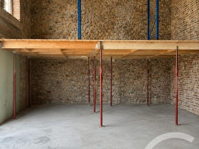 Garage location à Beaumont-le-Roger, Eure