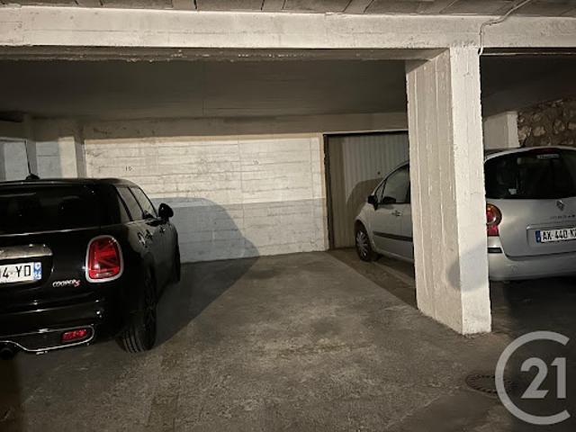 Garage location à Paris, Quartier de la Muette Garage location à Paris, Quartier de la Muette