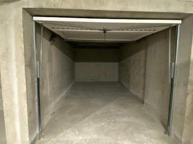 Garage location à Saint-Julien-en-Genevois, Vétraz-monthoux