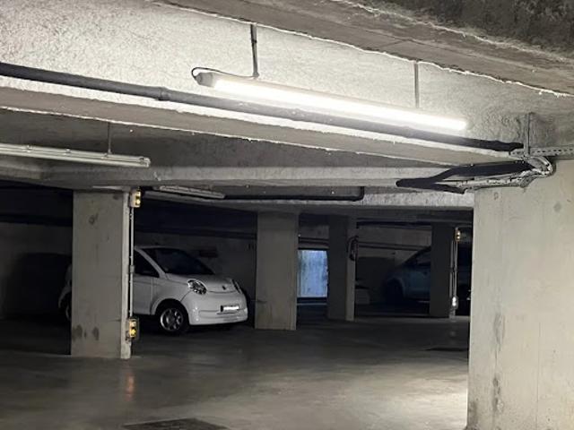 Garage location à Évry, Yerres