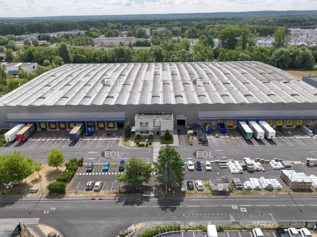 Local Commercial location à Le Meux, Oise