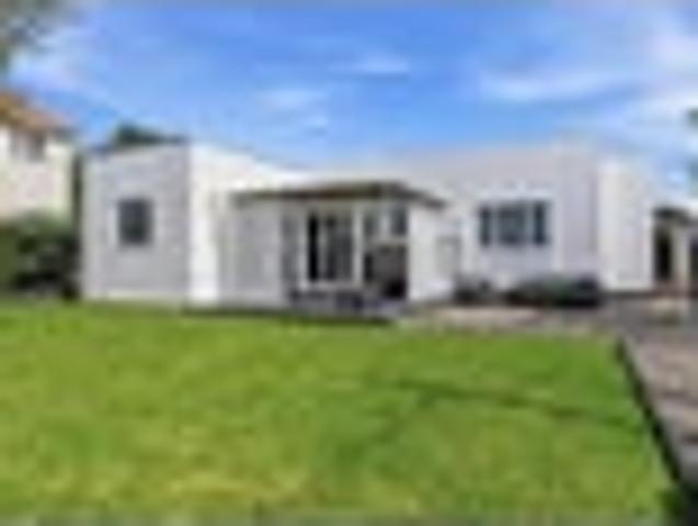 House for sale in Belmont
