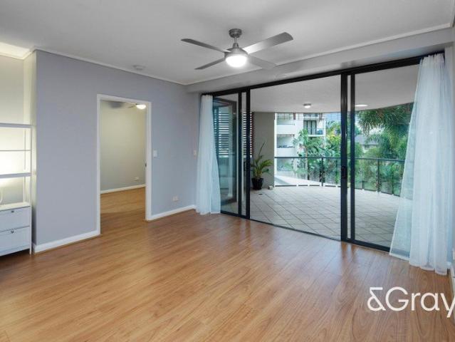 Apartment for rent in Toombul, Queensland