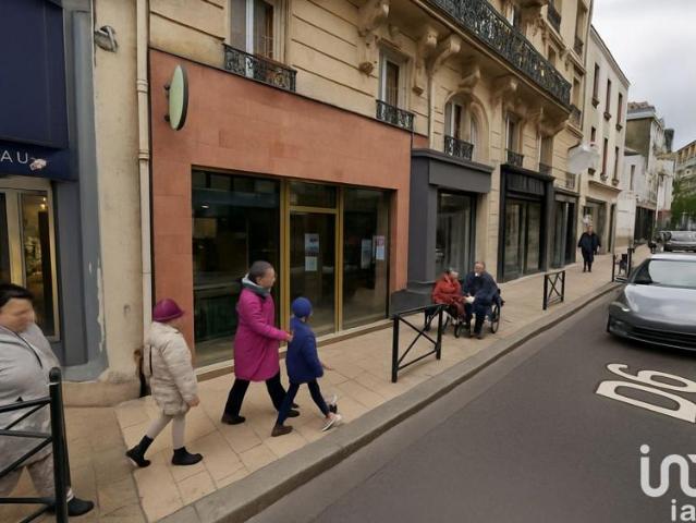 Maison location à Courbevoie, Quartier Cœur de Ville