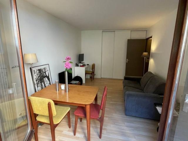 Studio location à Paris, Île-de-France