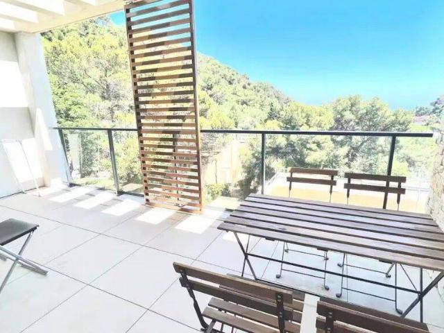 Appartement location à Saint-Laurent les Costes, Èze