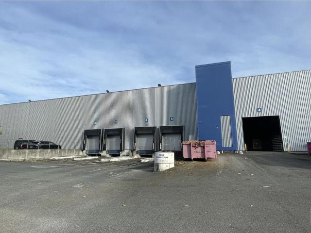 Local Commercial location à Bordeaux, Blanquefort