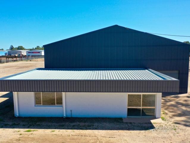 Warehouse for rent in Chinchilla, Queensland