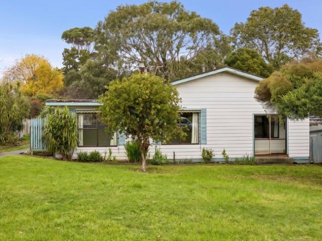 House for sale in Nullawarre, Victoria