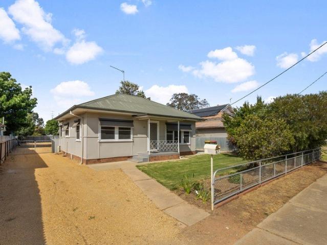 House for sale in Lockhart, Lockhart Shire Council