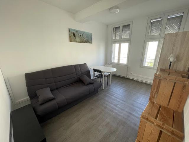 Studio location à Saint-quentin, Béguinage Saint-Augustin