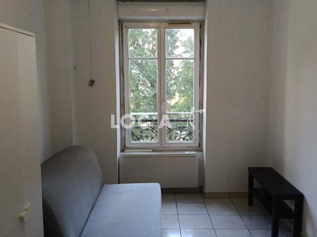 Studio location à Gratte-Ciel, Villeurbanne