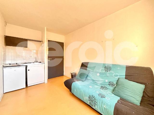 Studio location à Arras