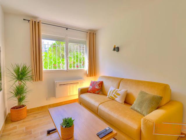 Studio location à Grasse, Antibes