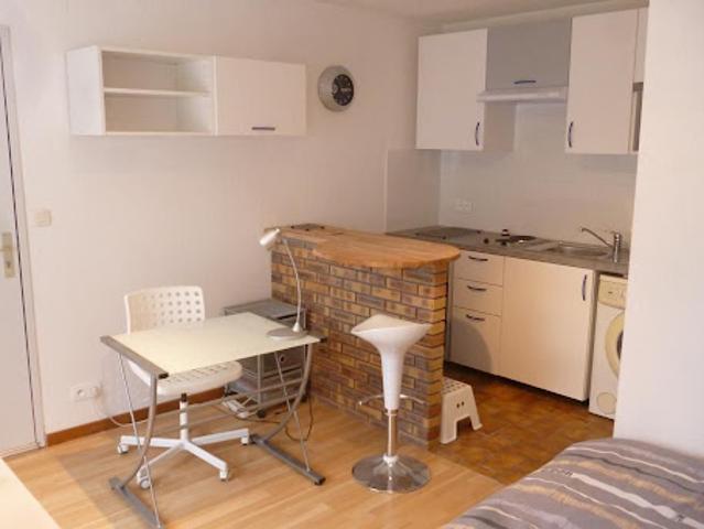 Studio location à Belfort, Saraz