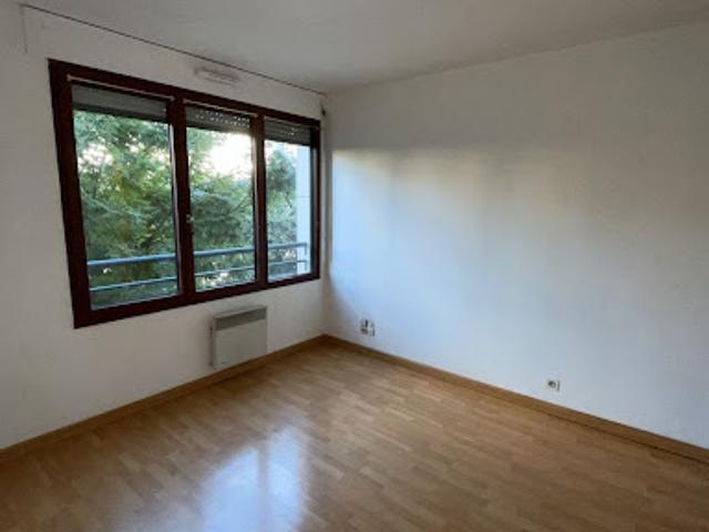Studio location à Saint-Maurice, Val-de-Marne