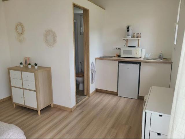 Studio location à Blaye, Saint-vivien-de-blaye
