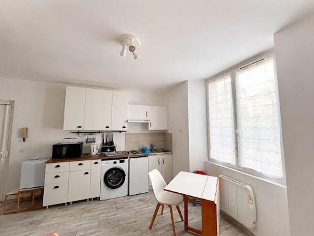 Studio location à Versailles
